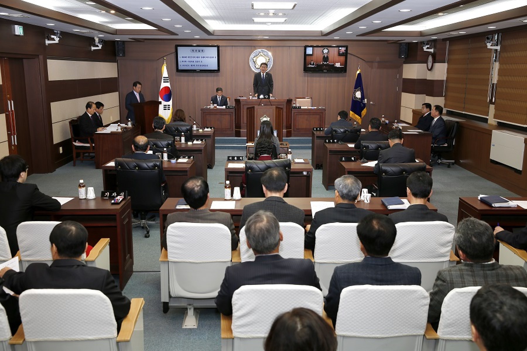 태안군의회, 2016년도 예산안 심사 돌입